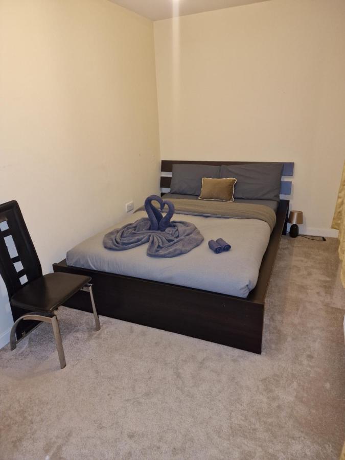 Ko 3 Bed House Apartamento Dartford Exterior foto